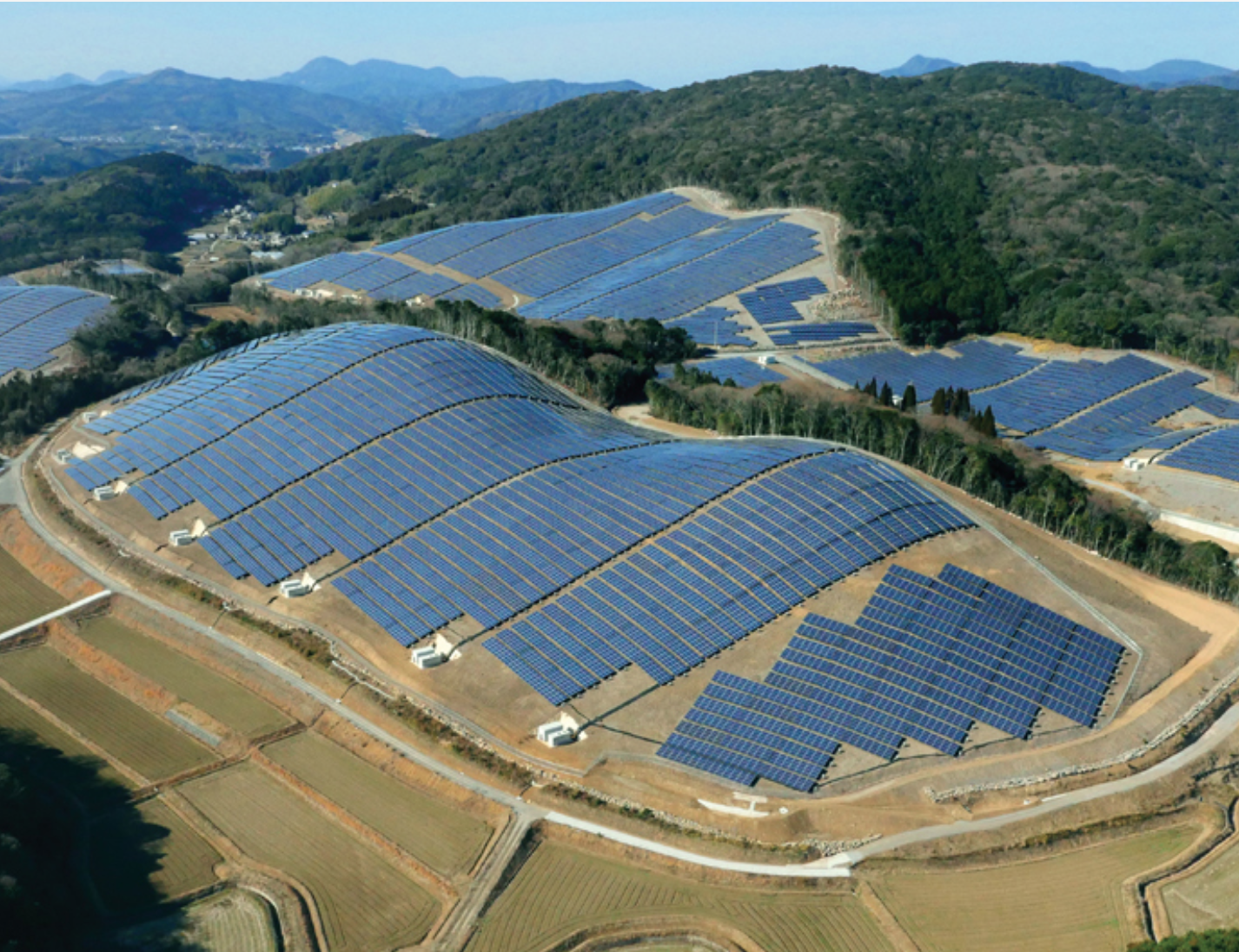 hanwha-q-cells-adquiere-1-gw-de-proyectos-solares-en-espa-a-pv