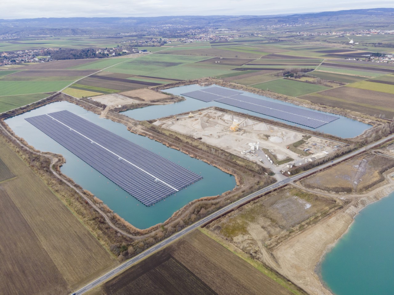 BayWa r.e. desarrolla en Austria una planta fotovoltaica flotante de 24