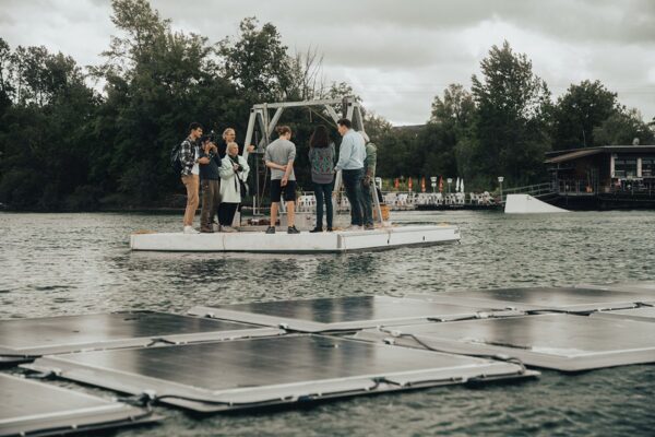 Fotovoltaica Flotante Para Parques Acuáticos – Pv Magazine España