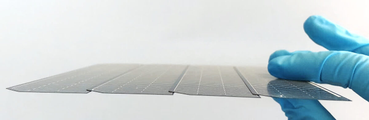 Paneles solares flexibles y adhesivos, el futuro de la energía